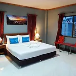 Sea Front Home Boutique - Patong Beach