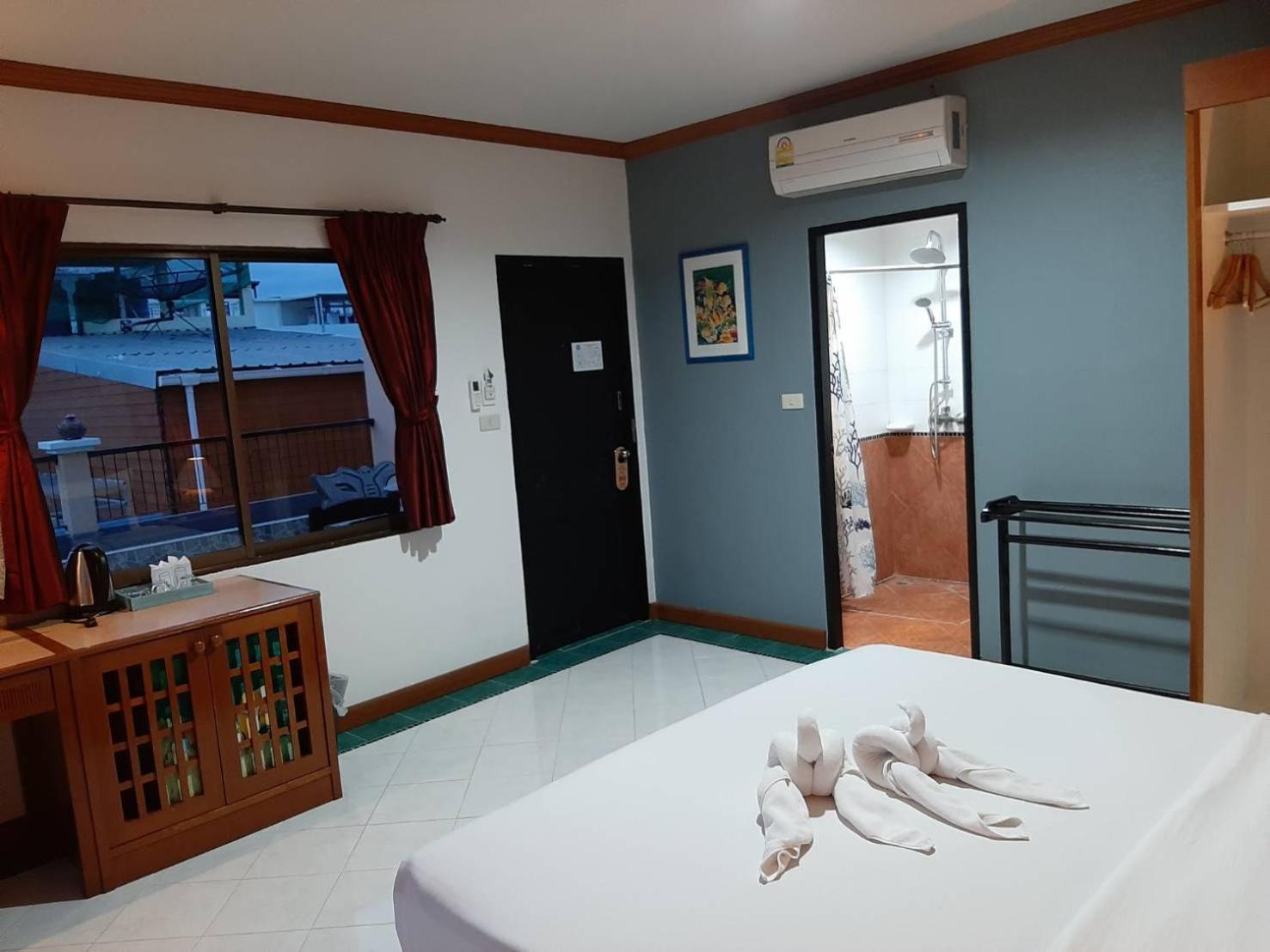 Sea Front Boutique - Hotel