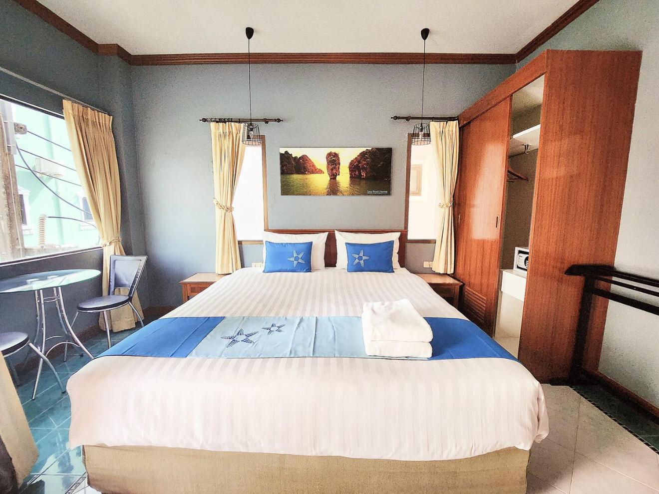 Sea Front Boutique - Hotel