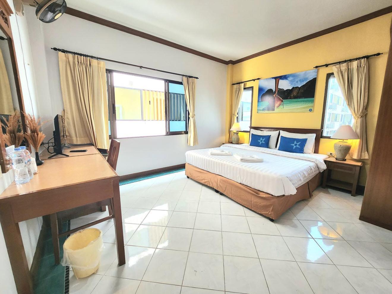 Sea Front Boutique - Patong