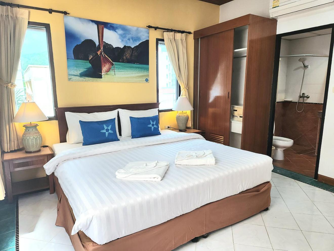 Sea Front Boutique - 3* Patong